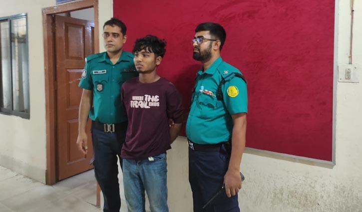 সিলেটে ছিনতাইকারীর ছুরিকাঘাতে র‌্যাব সদস্য নিহত