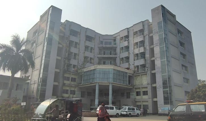বাগেরহাটে সড়ক দুর্ঘটনায় নিহত ৩