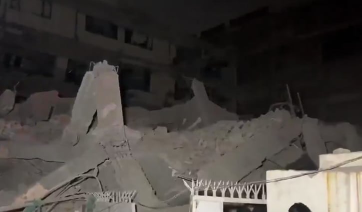 দিল্লিতে বহুতল ভবন ধসে নিহত ৯