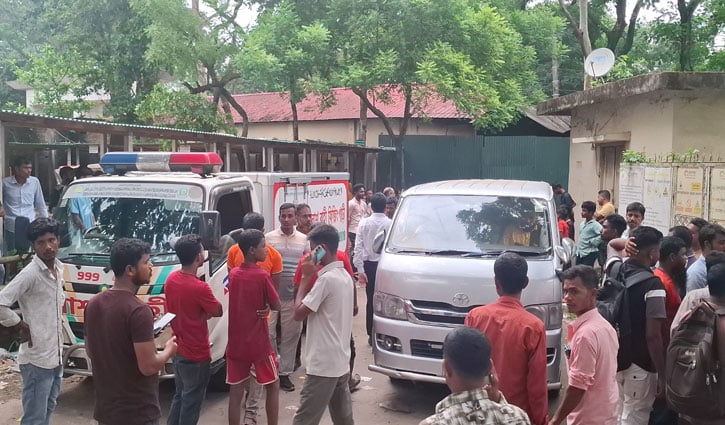 টাঙ্গাইলে নিহত ১৫ জনের লাশ পরিবারের কাছে হস্তান্তর