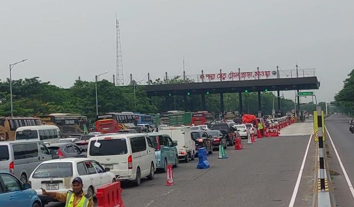 এক্সপ্রেসওয়েতে স্বস্তি, পদ্মা সেতুতে ৪ কোটি ৮০ লাখ টাকার টোল আদায়