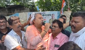 এবার জনরোষের মুখে তৃণমূল কংগ্রেসের সংসদ সদস্য কল্যাণ বন্দ্যোপাধ্যায় এবার জনরোষের মুখে তৃণমূল কংগ্রেসের সংসদ সদস্য কল্যাণ বন্দ্যোপাধ্যায়
