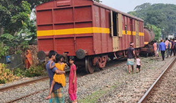 ৫ ঘণ্টা পর উত্তরবঙ্গের সঙ্গে খুলনার ট্রেন চলাচল স্বাভাবিক
