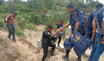 যোগাযোগ ব্যবস্থায় সমস্যার সুযোগে পালিয়েছে সন্ত্রাসীরা: র‍্যাব