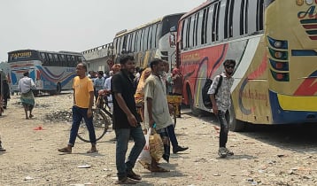 কর্মস্থলে ফিরছে উত্তরাঞ্চলের মানুষ, বাড়তি ভাড়া আদায়ের অভিযোগ
