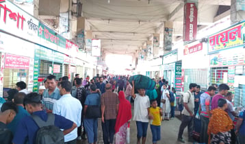 ঈদ শেষে ঢাকায় ফিরছেন মানুষ, কেউ যাচ্ছেন বাড়িতে