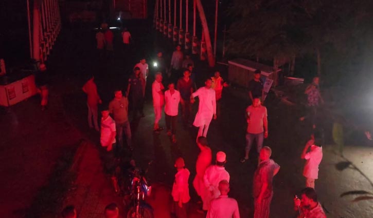 শরীয়তপুরে দোকান নির্মাণ নিয়ে সংঘর্ষ, ককটেল বিস্ফোরণ
