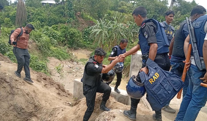 যোগাযোগ ব্যবস্থায় সমস্যার সুযোগে পালিয়েছে সন্ত্রাসীরা: র‍্যাব