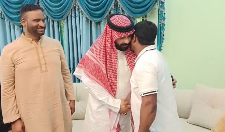কালীগঞ্জে সৌদি অতিথির হৃদয়জয়ী সফর
