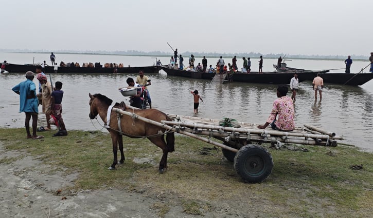 চাঁদা না পেয়ে জামায়াত নেতার খেয়াঘাট দখলে নিলেন বিএনপি নেতা