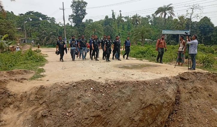 জঙ্গল সলিমপুরে যৌথ বাহিনীর ক্যাম্পে হামলার ঘটনায় মামলা