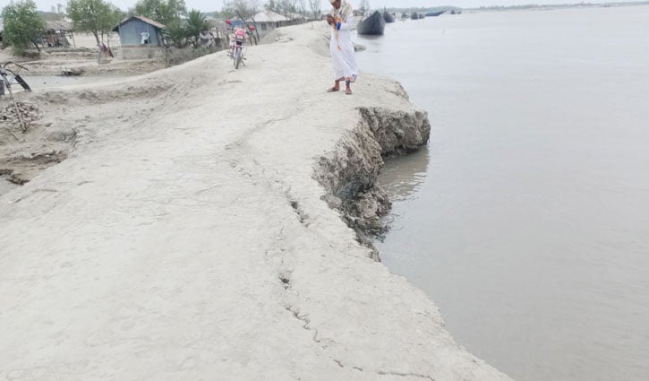 আইলার ১৭ বছর: আজও শুকায়নি ক্ষত, টেকসই বাঁধের জন্য হাহাকার